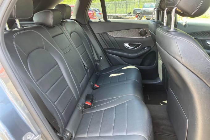 2017 Mercedes-benz Glc