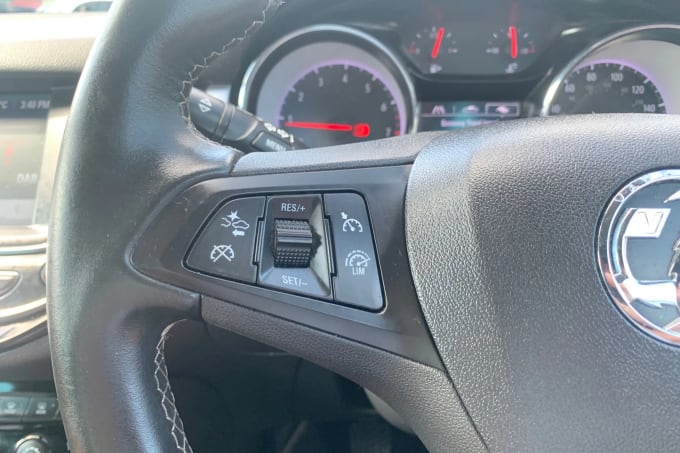 2019 Vauxhall Astra