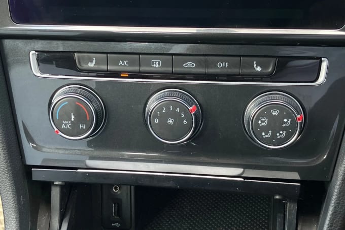2018 Volkswagen Golf