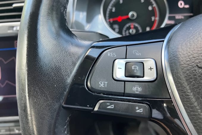 2018 Volkswagen Golf