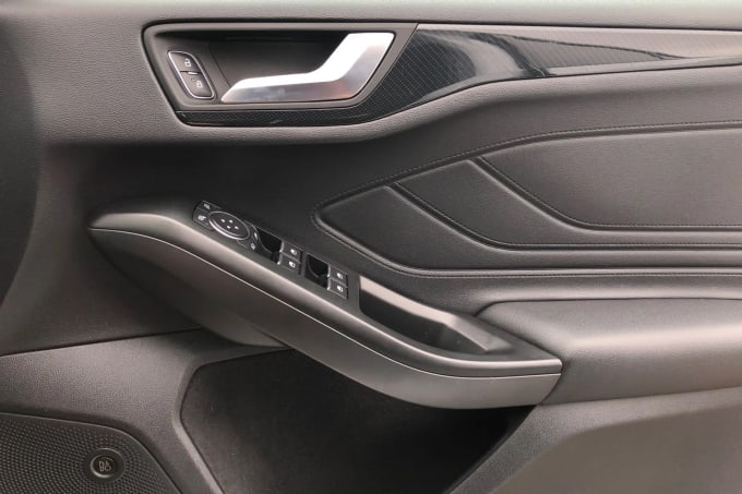 2020 Ford Focus