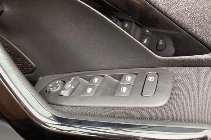 2019 Peugeot 208