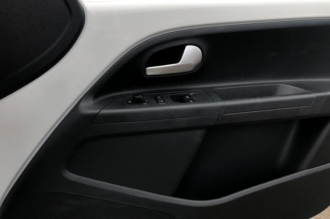 2022 Volkswagen Up