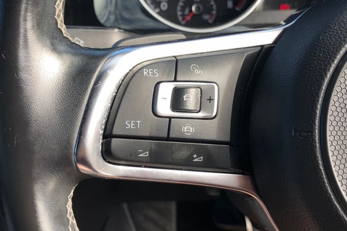 2019 Volkswagen Golf