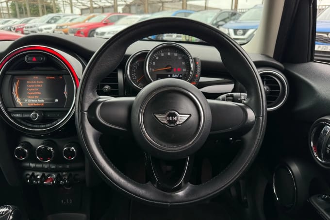 2017 Mini Hatch