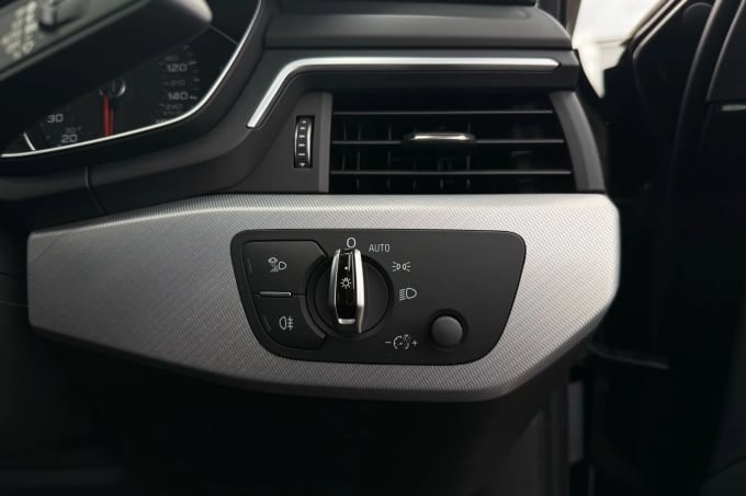 2017 Audi A4