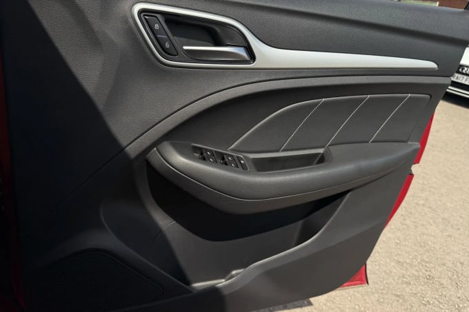 2020 Mg Motor Uk Zs