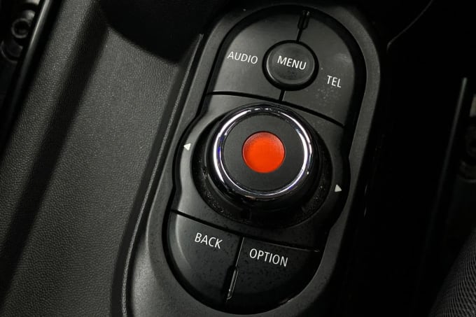 2017 Mini Hatch