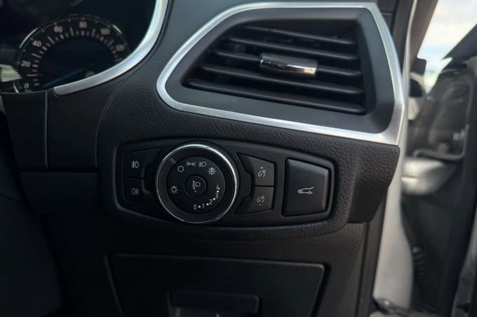 2017 Ford Galaxy