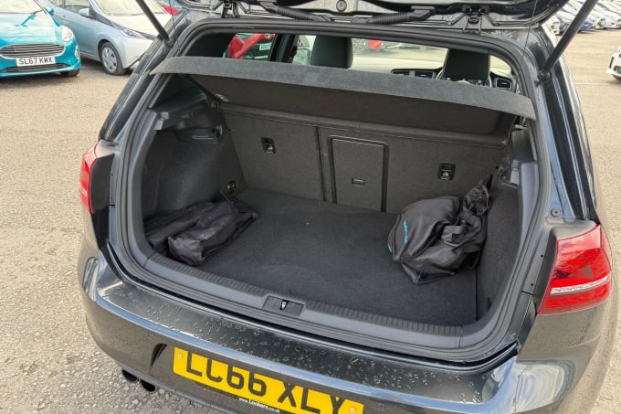 2016 Volkswagen Golf