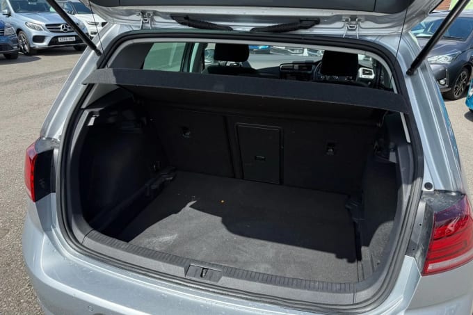 2019 Volkswagen Golf
