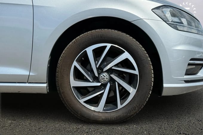 2019 Volkswagen Golf