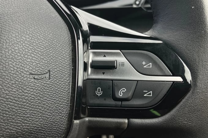 2023 Peugeot 308