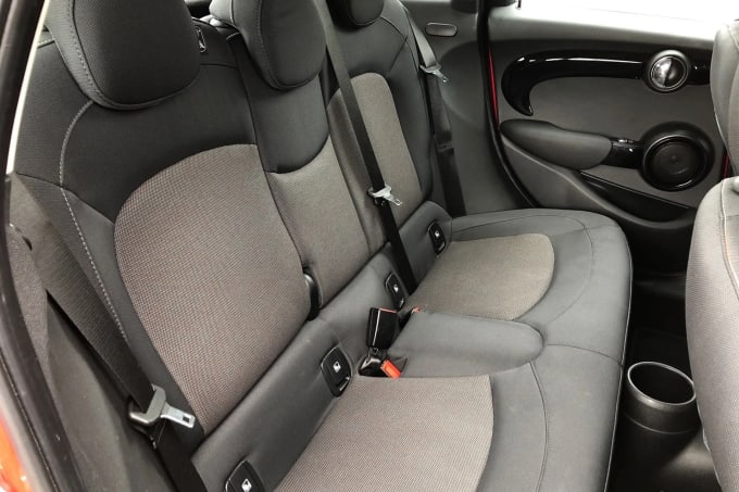 2021 Mini Hatch