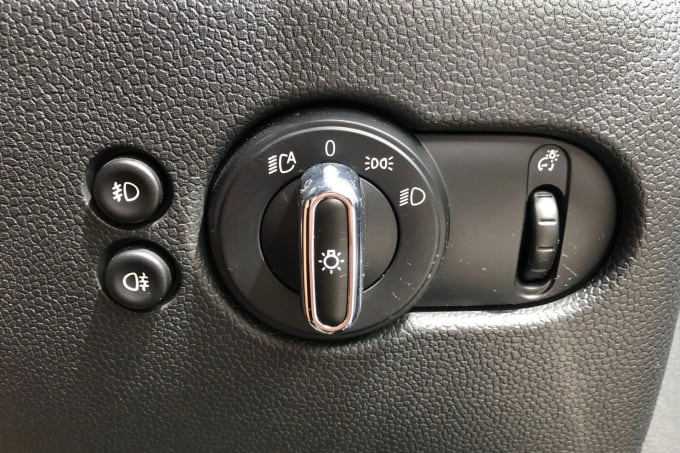 2017 Mini Hatch