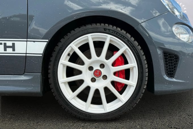 2021 Abarth 595