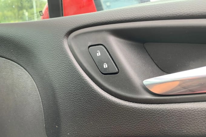 2019 Vauxhall Astra