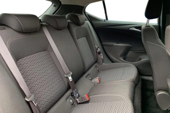 2019 Vauxhall Astra