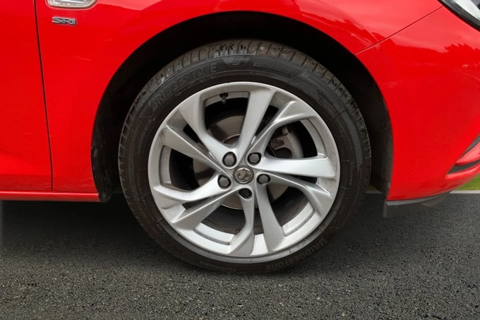2019 Vauxhall Astra