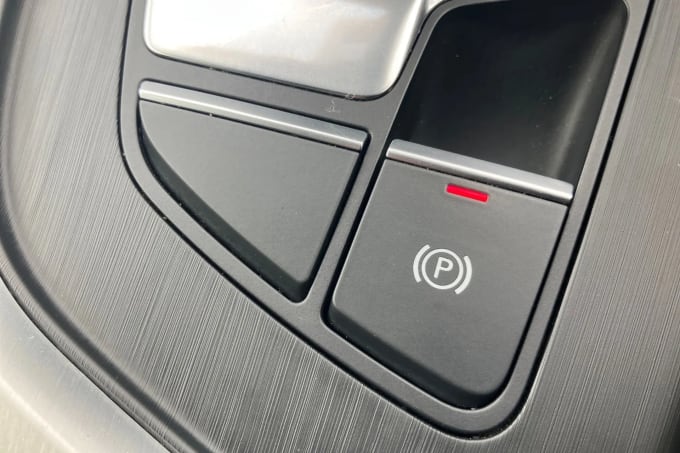 2016 Audi A4