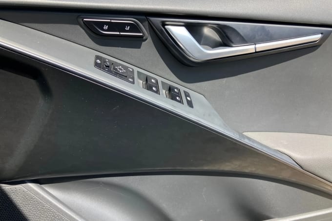 2023 Kia Niro