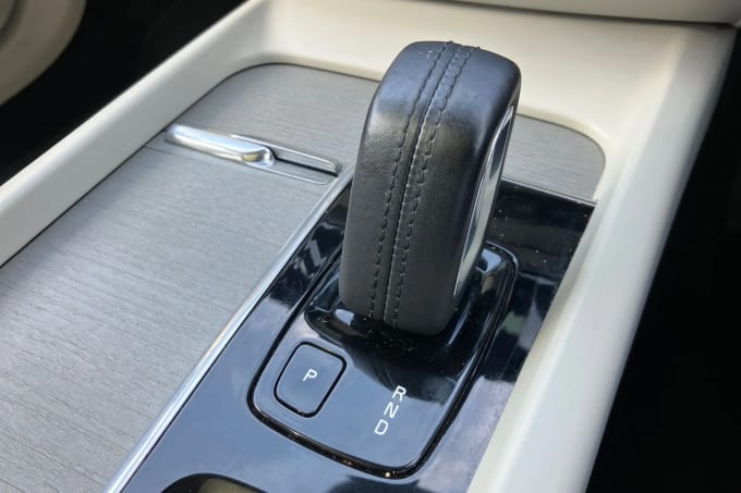 2021 Volvo V60