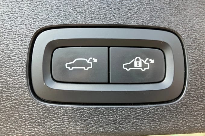 2021 Volvo V60