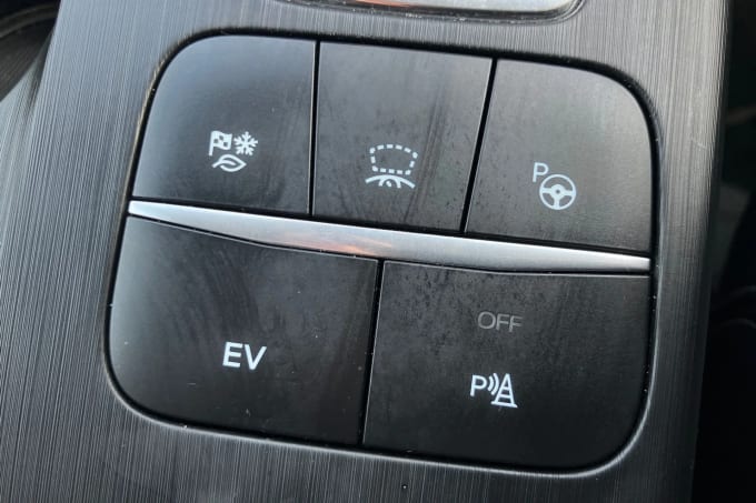 2022 Ford Kuga