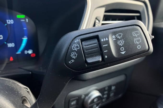 2022 Ford Kuga