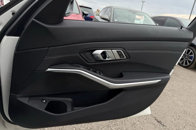 2021 BMW 3 Series