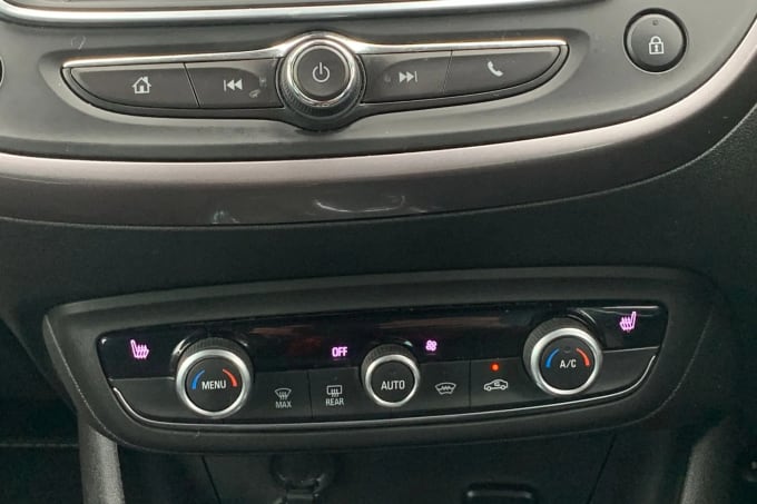 2019 Vauxhall Crossland X