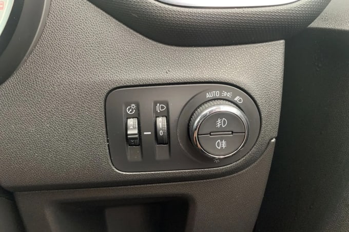 2019 Vauxhall Crossland X