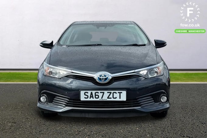 2017 Toyota Auris