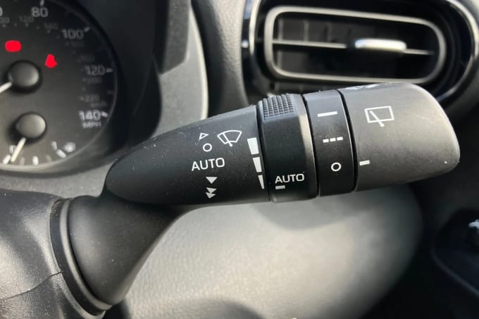 2022 Toyota Yaris