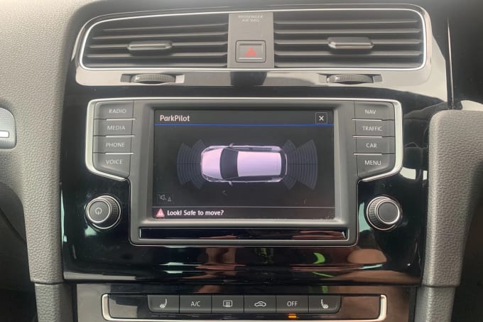 2016 Volkswagen Golf