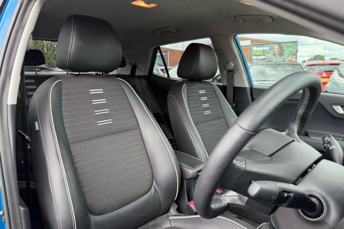 2023 Kia Stonic