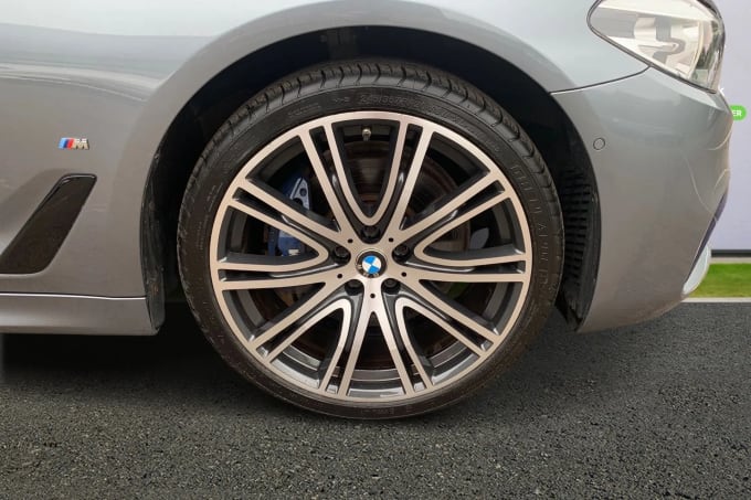 2019 BMW 5 Series