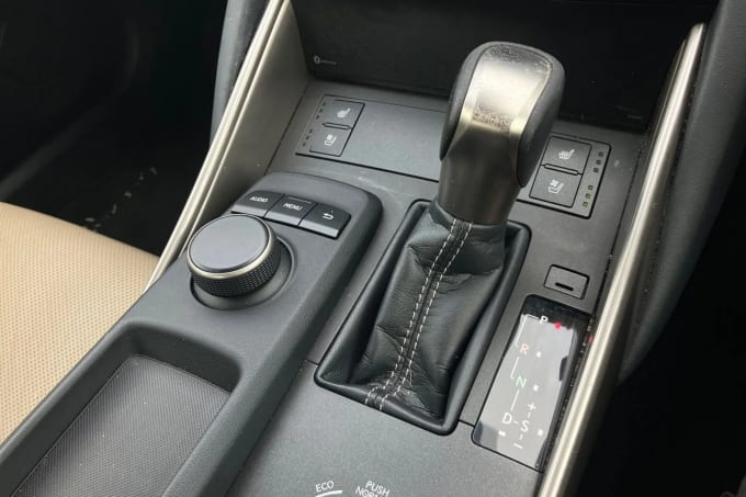 2017 Lexus Is