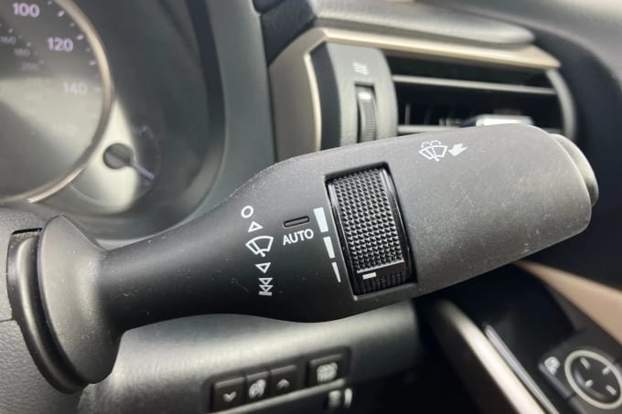 2017 Lexus Is