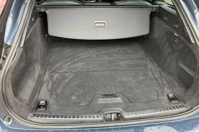 2021 Volvo V90