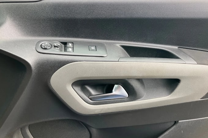 2020 Peugeot Rifter