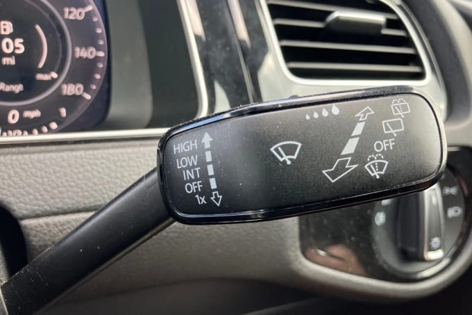 2017 Volkswagen Golf