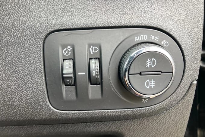 2019 Vauxhall Crossland X