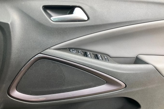 2019 Vauxhall Crossland X