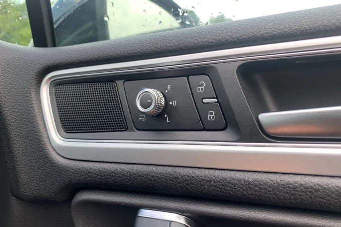 2017 Volkswagen Touareg