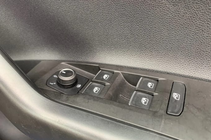2019 Volkswagen Polo