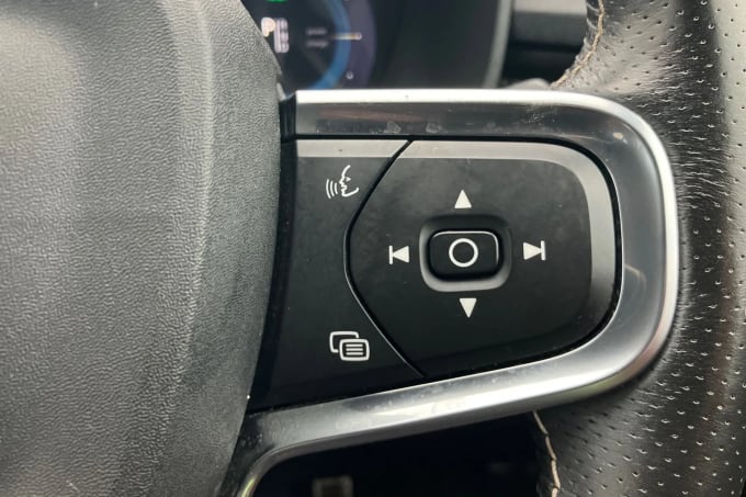 2021 Volvo Xc40