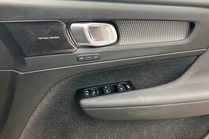 2021 Volvo Xc40