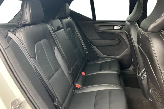 2021 Volvo Xc40