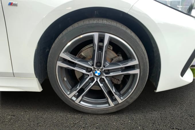2021 BMW 1 Series